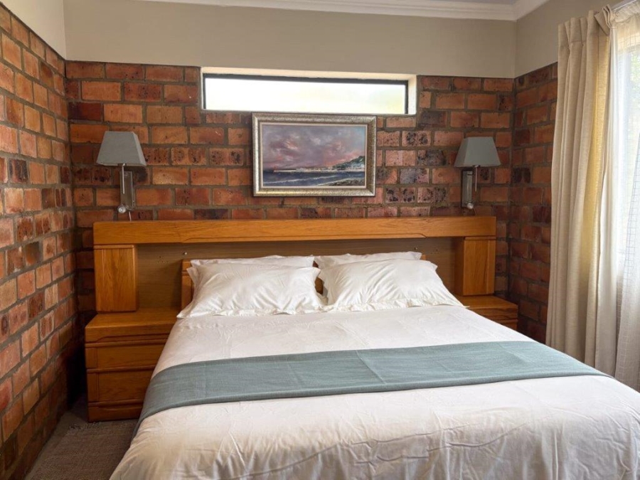 3 Bedroom Property for Sale in Stilbaai Wes Western Cape